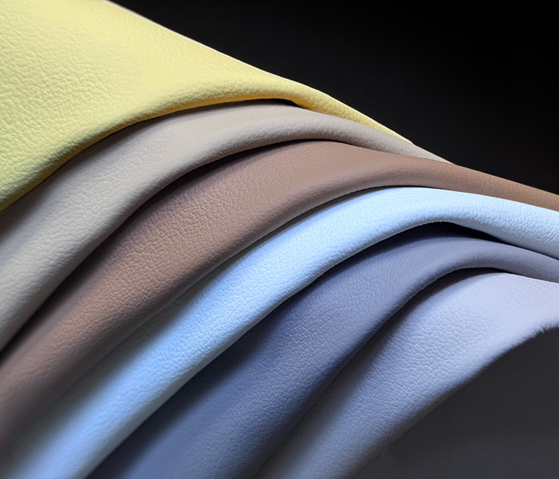 New colors of Cortina's davenport with crypton protection 